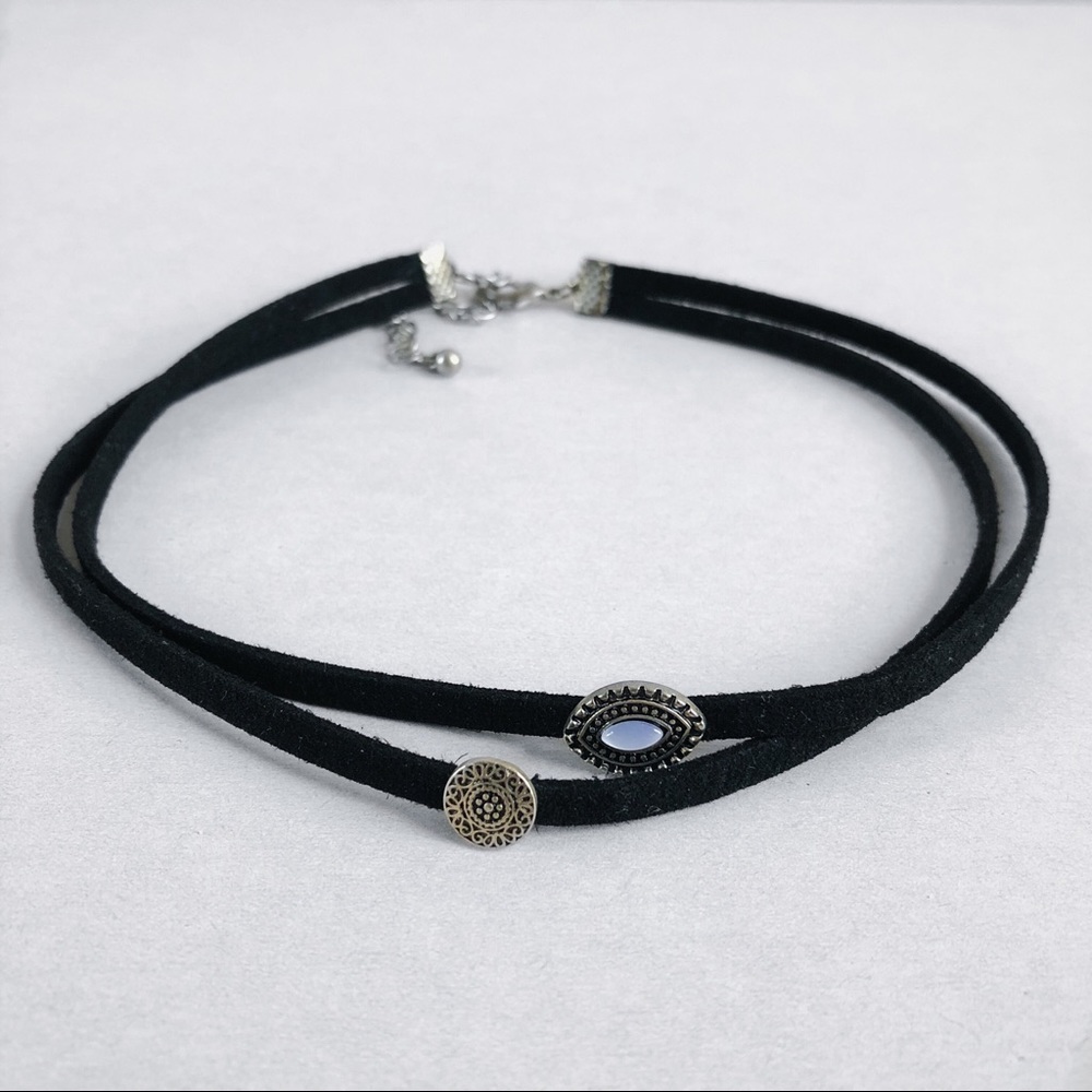Choker Necklace